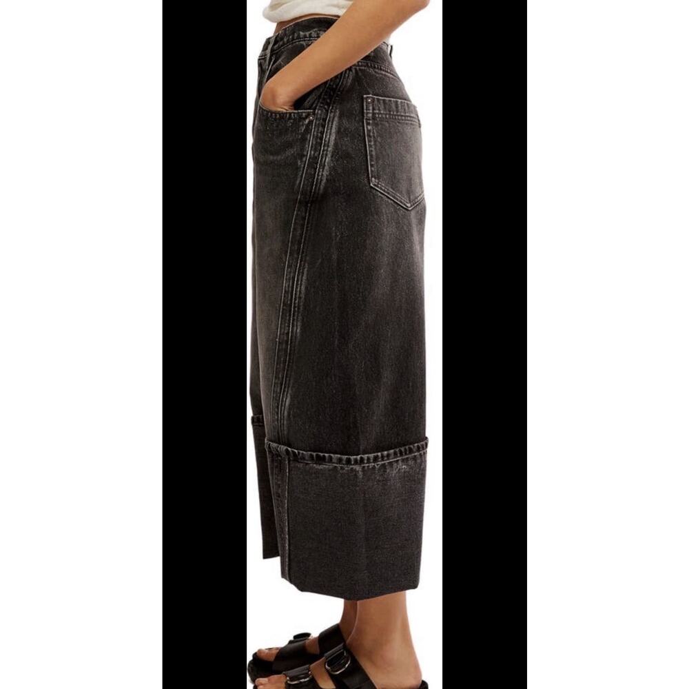 We The Free Cropped Barrel Black Ice Denim Jeans Women Cuffed free people - Picture 4 of 8
